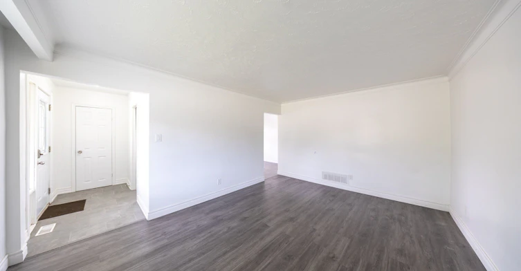 Main-1118 Athol Street, Whitby, ON, L1N 4A7 - 6