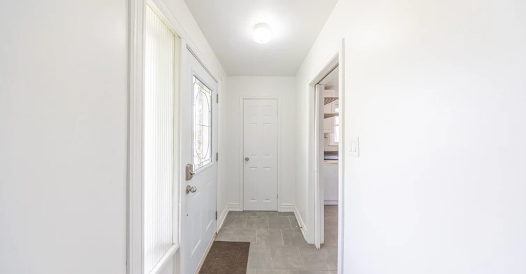 Main-1118 Athol Street, Whitby, ON, L1N 4A7 - 4