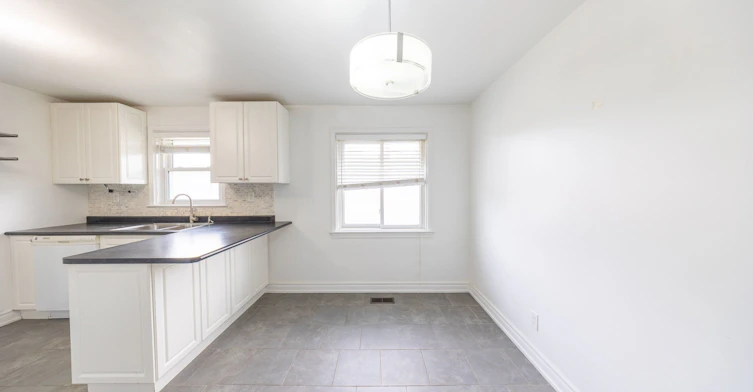 Main-1118 Athol Street, Whitby, ON, L1N 4A7 - 9
