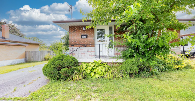Main-1118 Athol Street, Whitby, ON, L1N 4A7 - 2