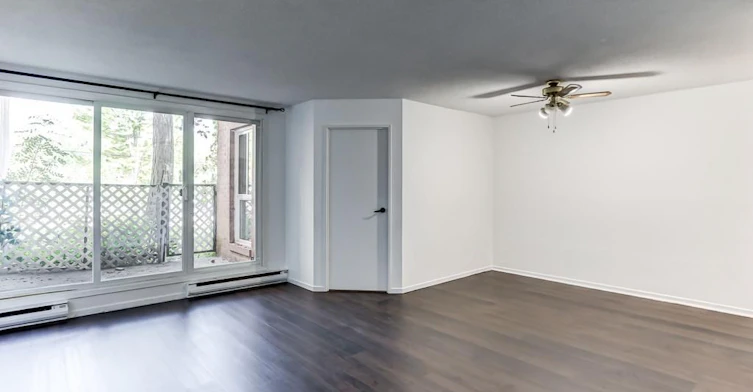 1045-100 Mornelle Court, Toronto, ON, M1E 4X2 - 13