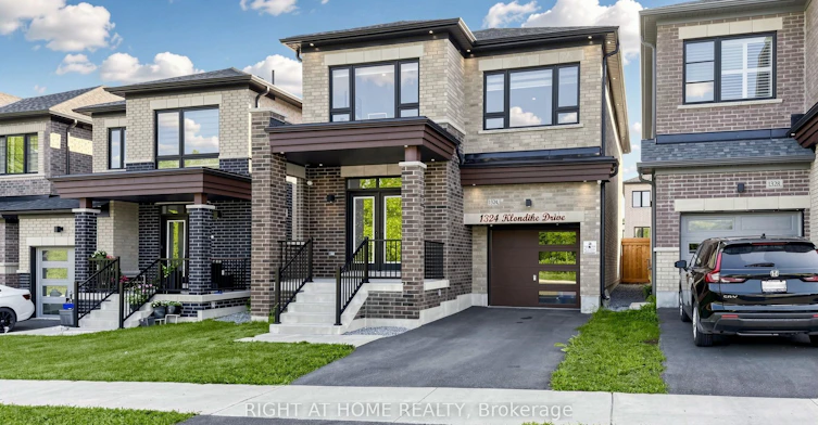 1324 Klondike Drive, Oshawa, ON, L1L 0T2 - 2