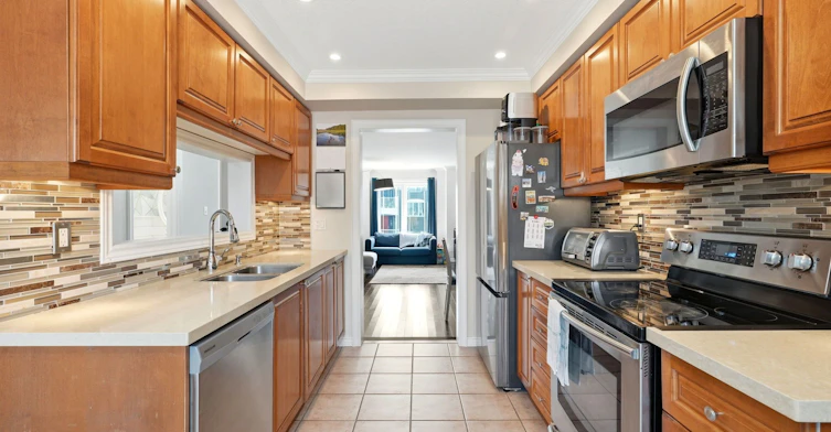 36 Moorefield Drive, Toronto, ON, M1C 5B6 - 9