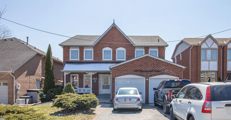 Basement-507 Charnwood Court, Pickering, ON, L1V 4Y1