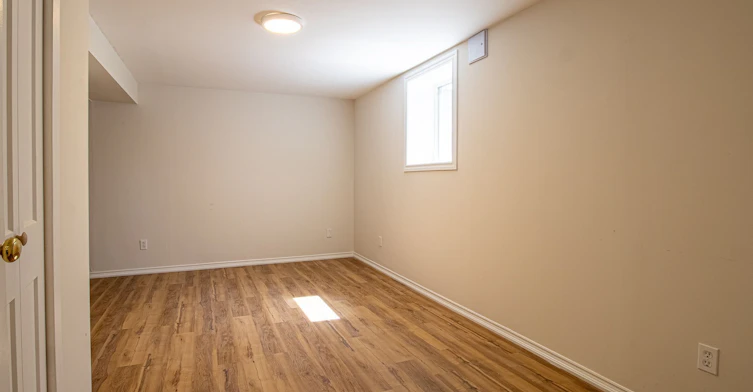 Basement-507 Charnwood Court, Pickering, ON, L1V 4Y1 - 6