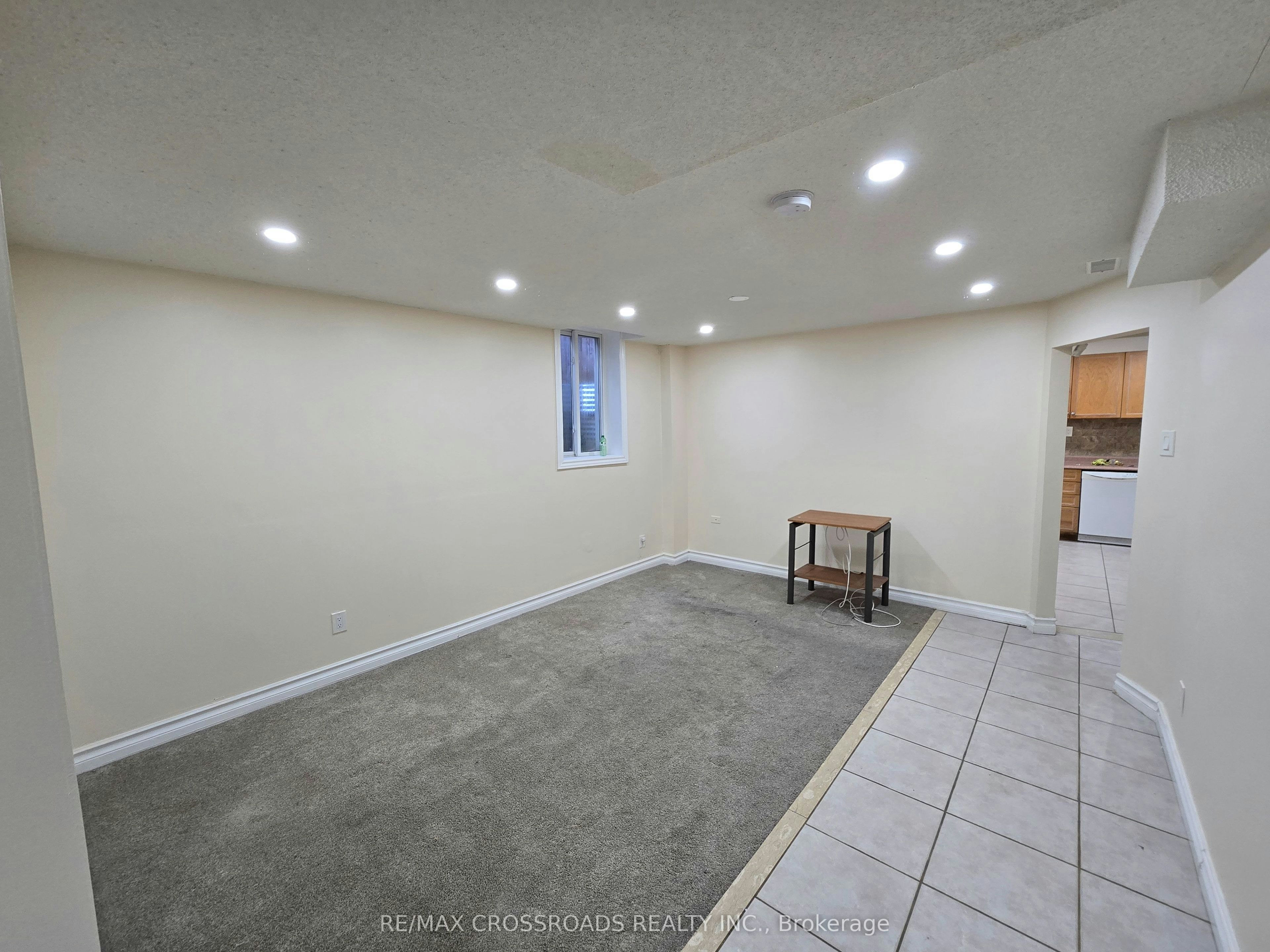 34 Sonley Drive, Whitby, ON, L1R 3B3 - 5