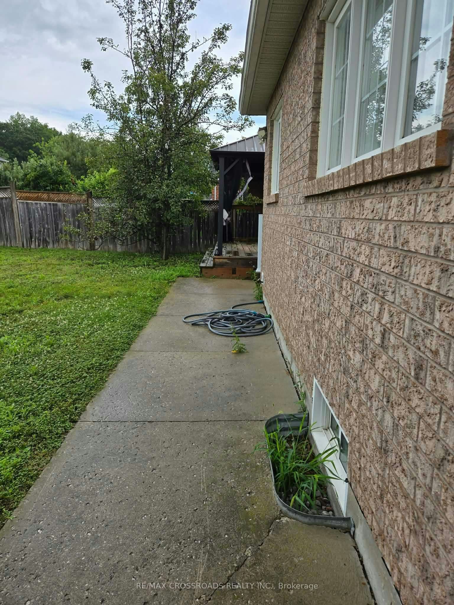 34 Sonley Drive, Whitby, ON, L1R 3B3 - 17