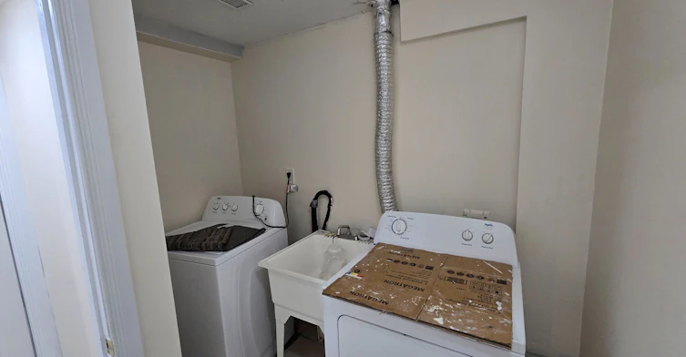 34 Sonley Drive, Whitby, ON, L1R 3B3 - 6