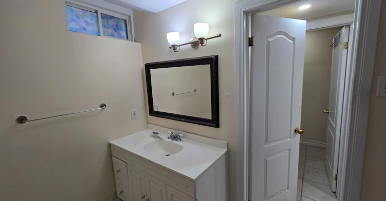 34 Sonley Drive, Whitby, ON, L1R 3B3 - 8