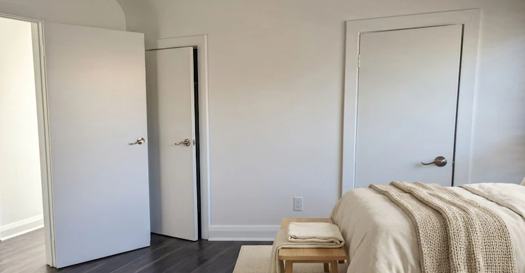 24 Harewood Avenue, Toronto, ON, M1M 2R2 - 16
