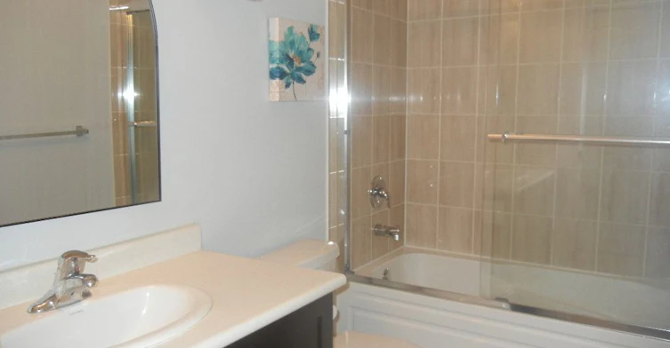 12 Waterstone Way, Whitby, ON, L1N 0M3 - 24