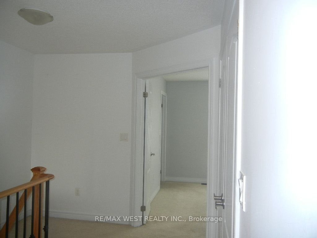 12 Waterstone Way, Whitby, ON, L1N 0M3 - 25