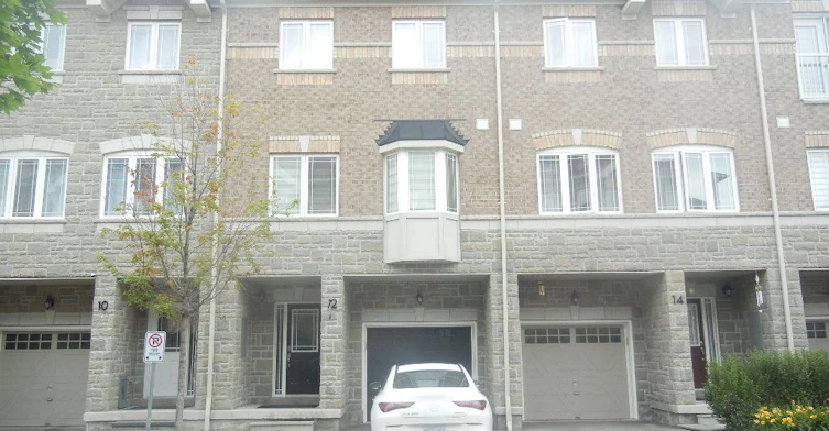12 Waterstone Way, Whitby, ON, L1N 0M3