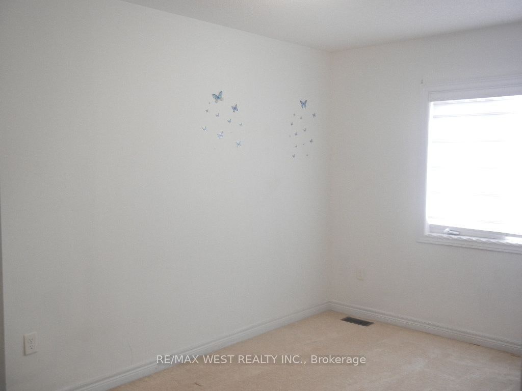 12 Waterstone Way, Whitby, ON, L1N 0M3 - 21