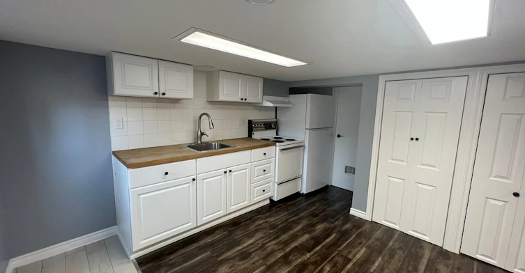 497 King Street E, Oshawa, ON, L1H 1E9 - 11