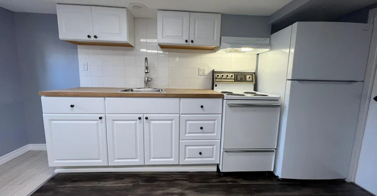 497 King Street E, Oshawa, ON, L1H 1E9 - 2