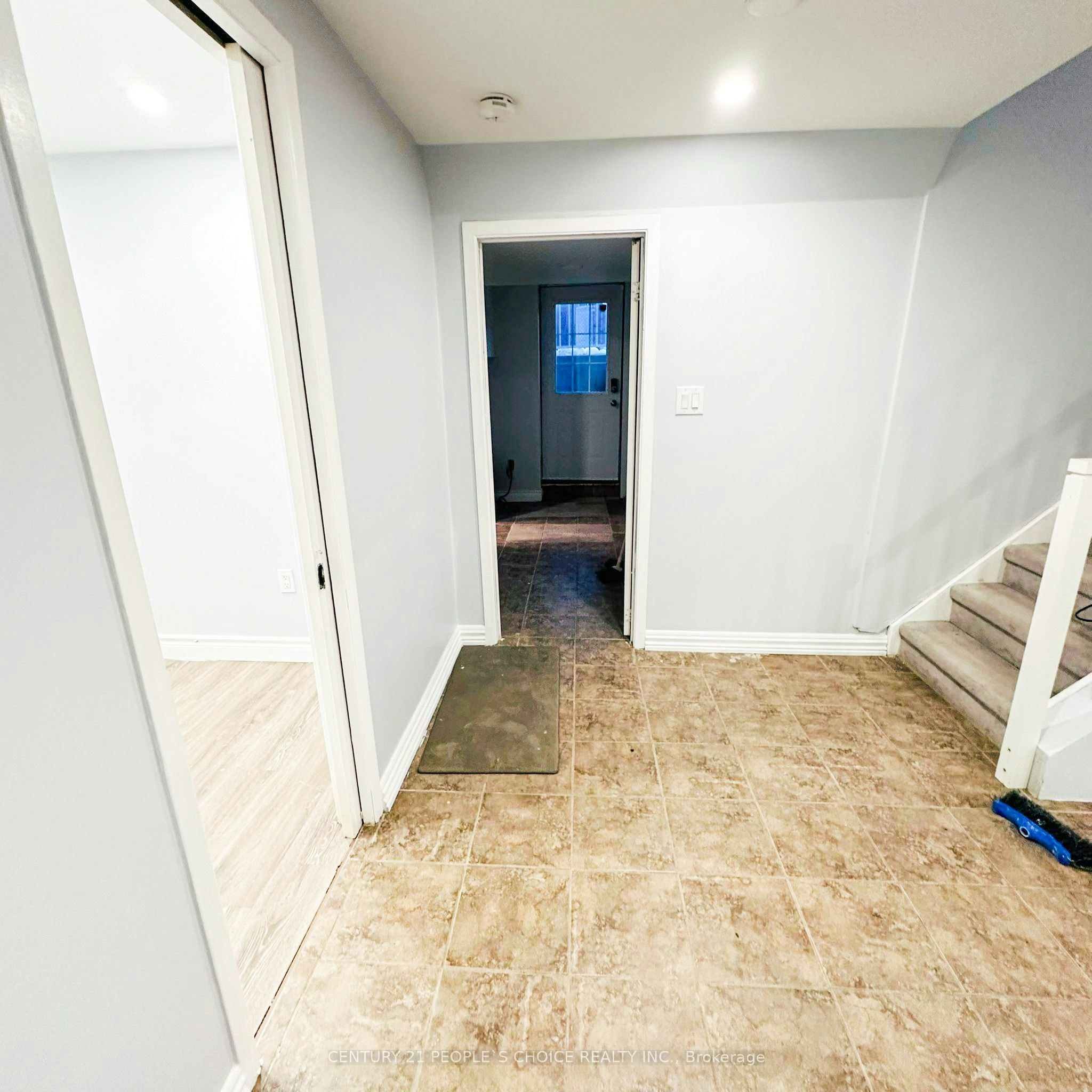 41 Coomer Crescent, Ajax, ON, L1T 3C7 - 3