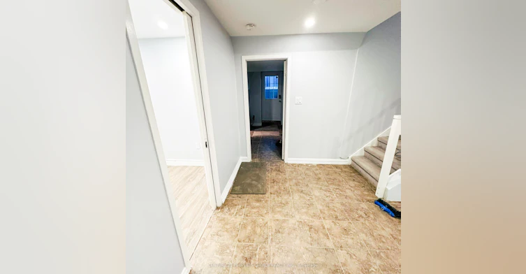 41 Coomer Crescent, Ajax, ON, L1T 3C7 - 3
