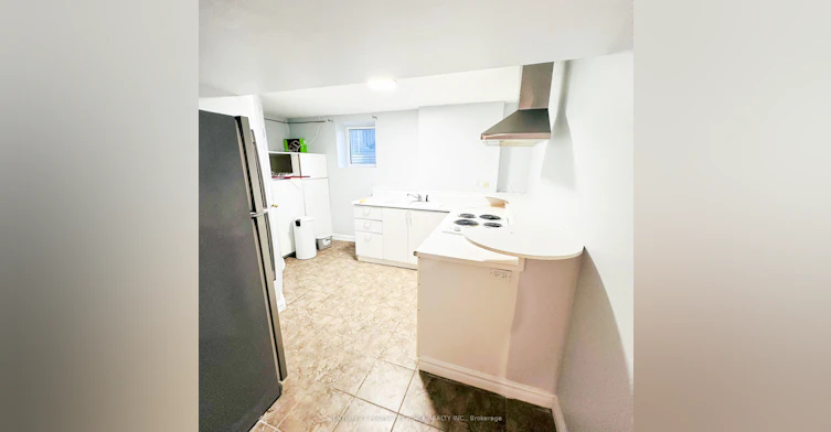 41 Coomer Crescent, Ajax, ON, L1T 3C7 - 4