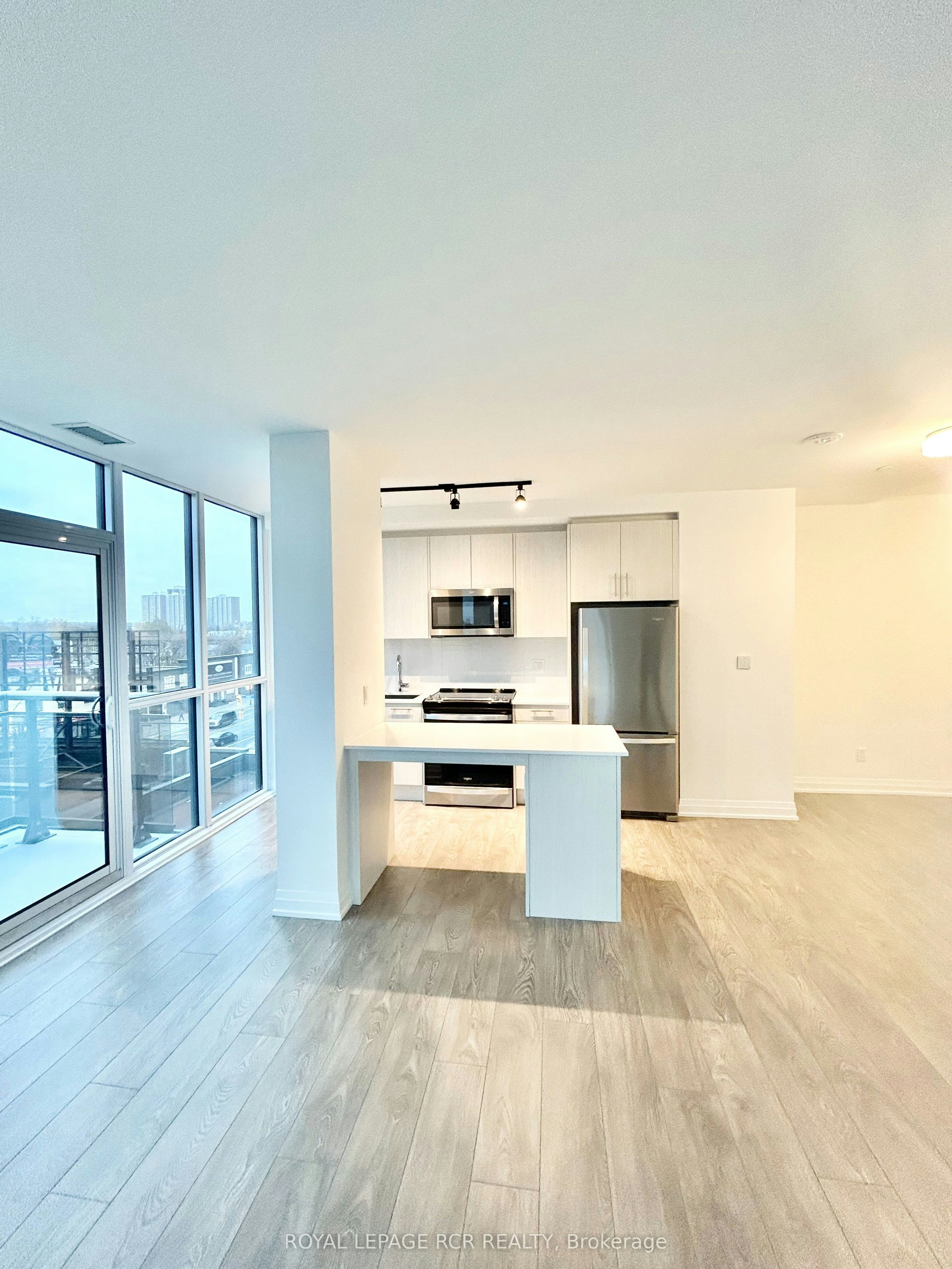 286-403 Main Street, Toronto, ON, M4C 4X4 - 2