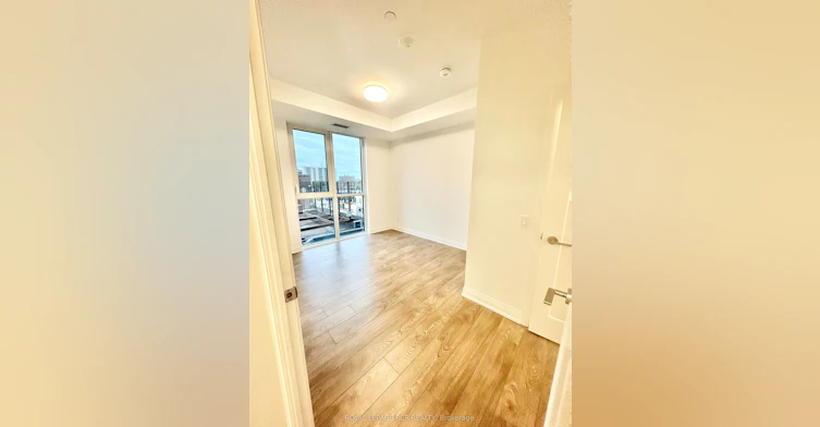 286-403 Main Street, Toronto, ON, M4C 4X4 - 8