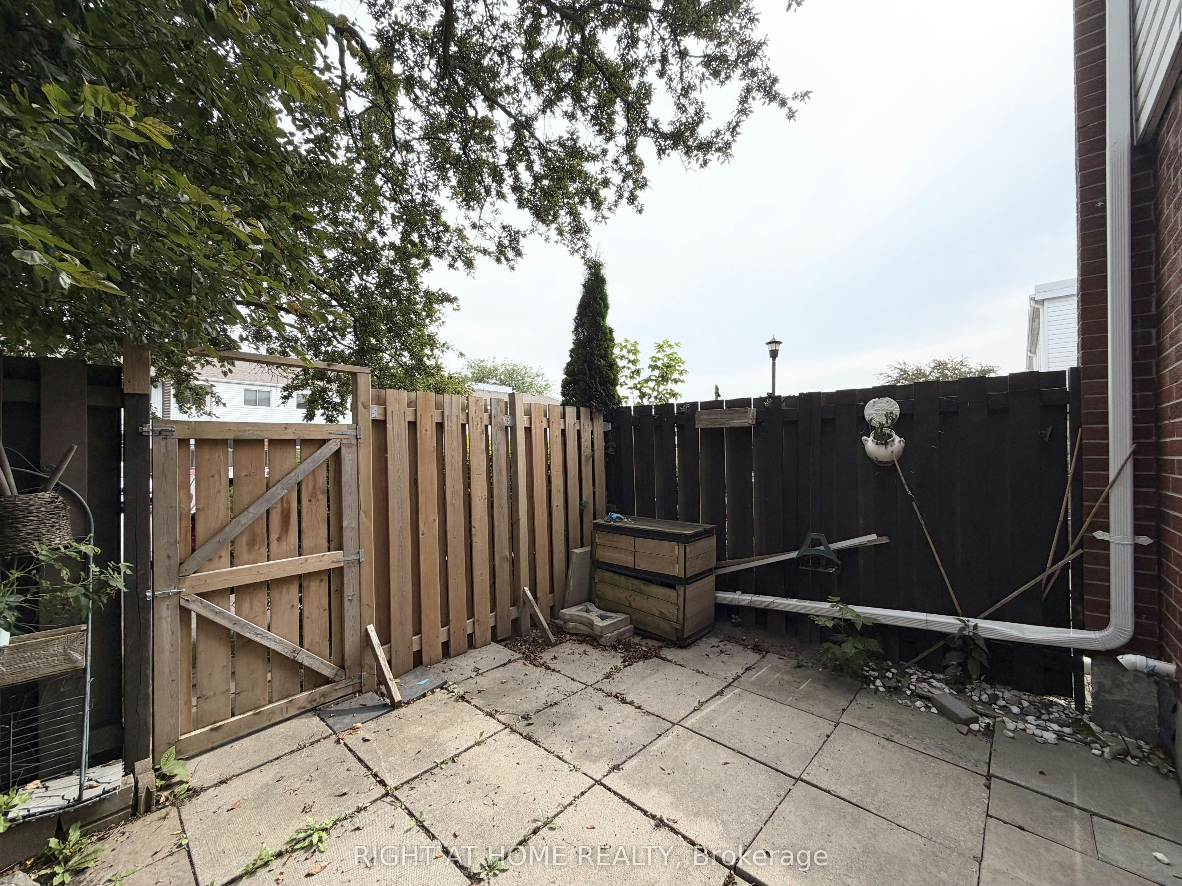 91-1010 Glen Street, Oshawa, ON, L1J 6J2 - 31