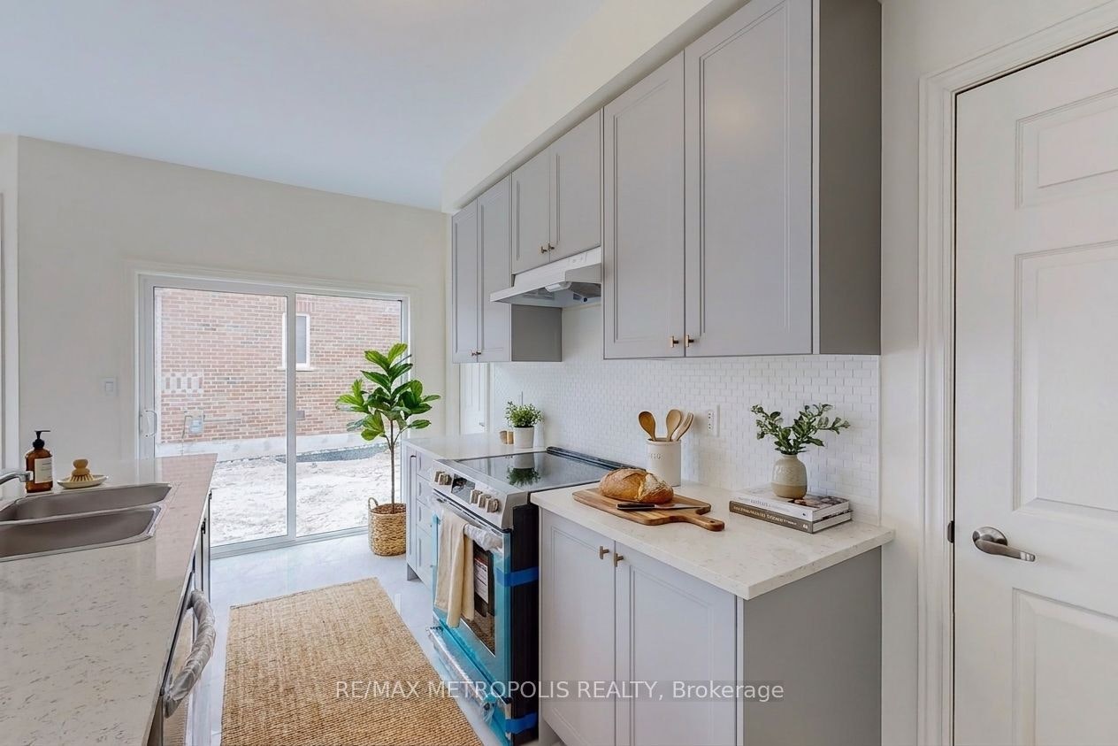 647 Fleetwood Drive, Oshawa, ON, L1K 2V7 - 19