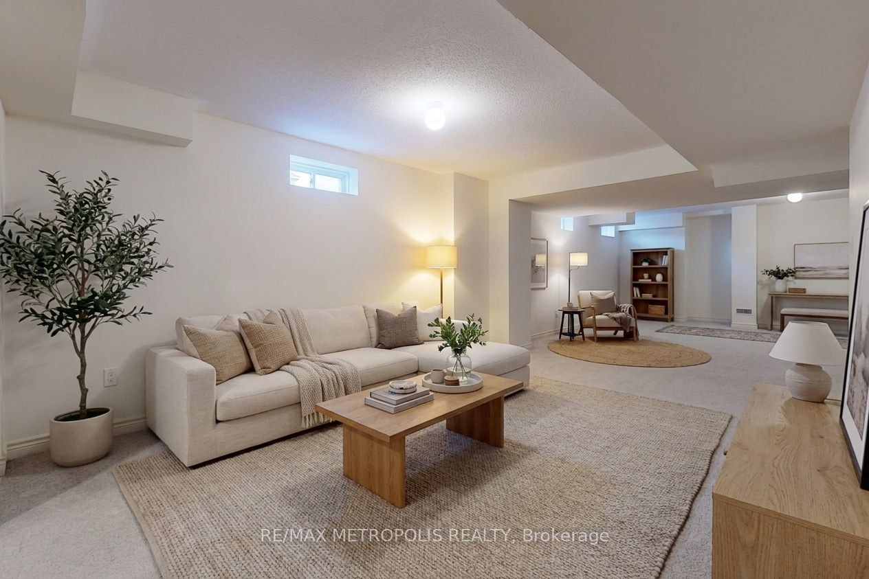 647 Fleetwood Drive, Oshawa, ON, L1K 2V7 - 44