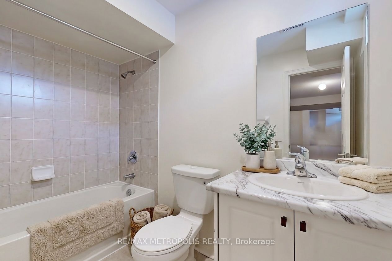 647 Fleetwood Drive, Oshawa, ON, L1K 2V7 - 46