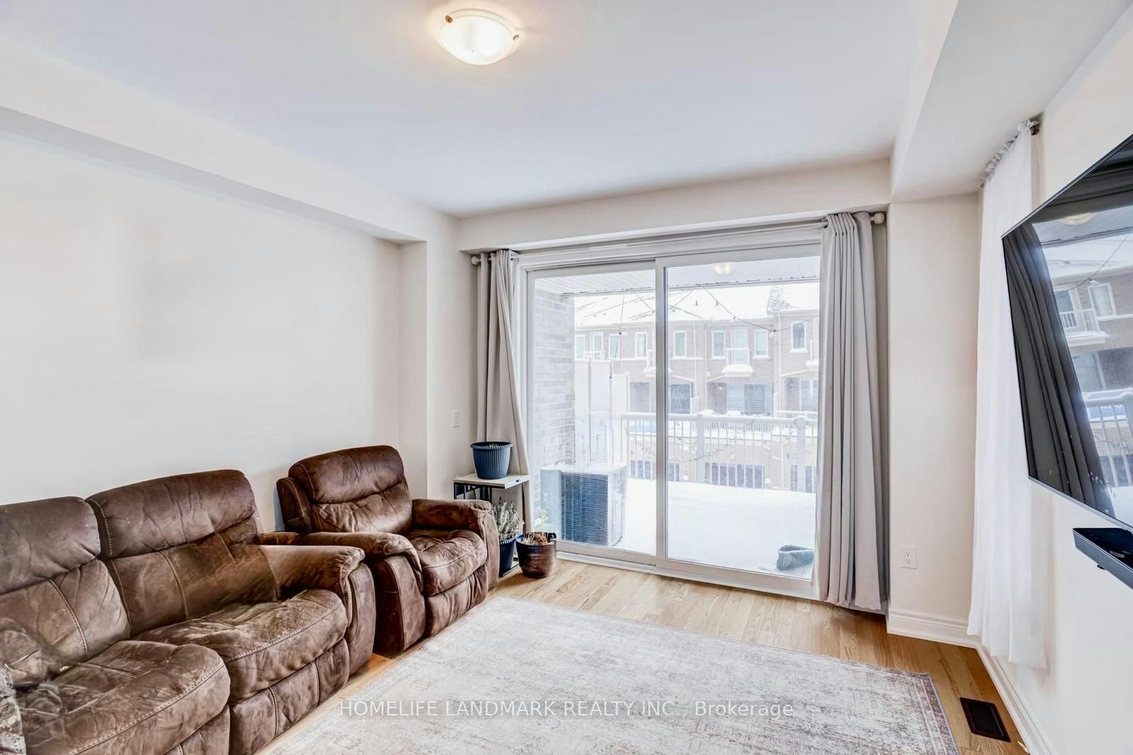 ENTIRE PROPERTY-2844 Whites Road, Pickering, ON, L1X 0R6 - 7