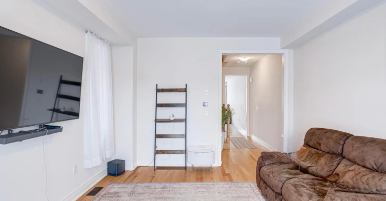 ENTIRE PROPERTY-2844 Whites Road, Pickering, ON, L1X 0R6 - 8