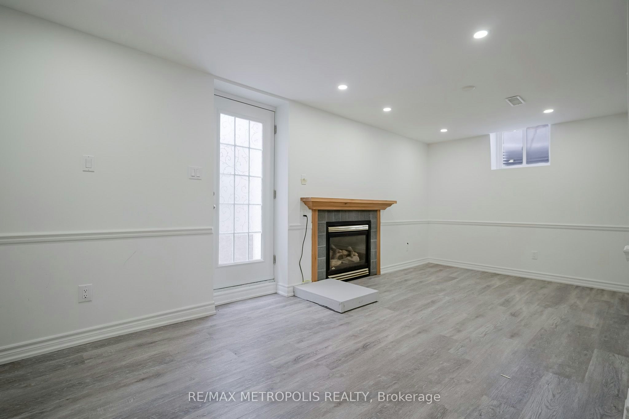 BSMT-570 Springview Drive, Pickering, ON, L1V 4X2 - 6