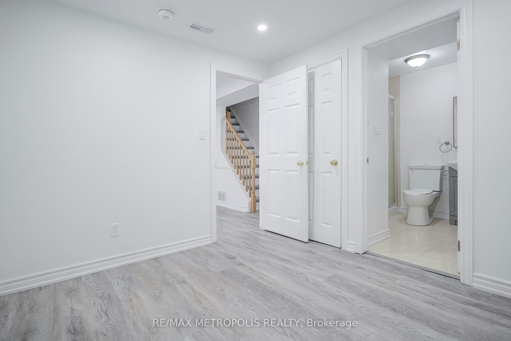 BSMT-570 Springview Drive, Pickering, ON, L1V 4X2 - 20