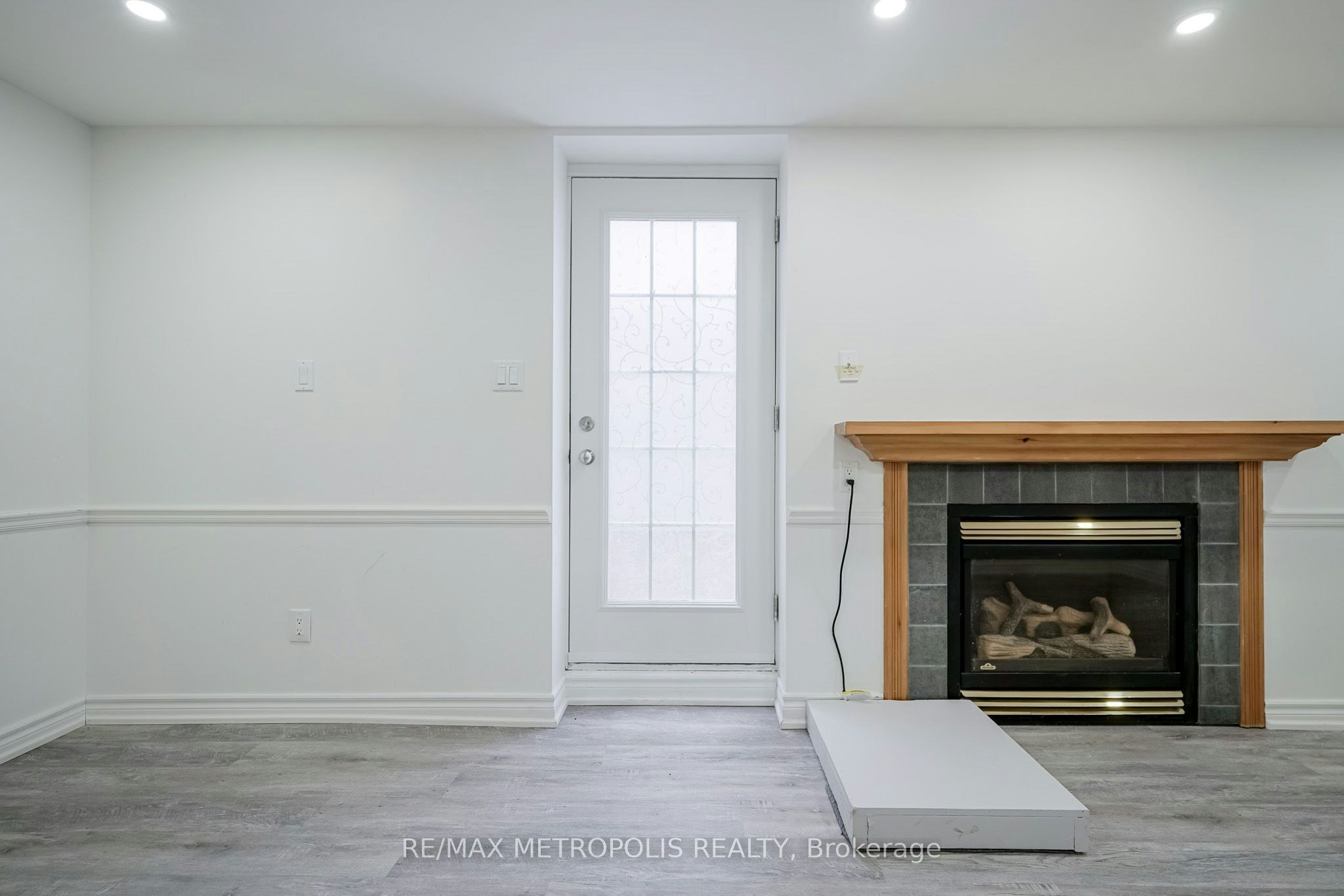 BSMT-570 Springview Drive, Pickering, ON, L1V 4X2 - 5