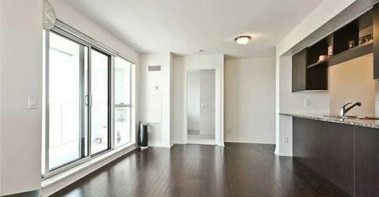 2207-60 Town Centre Court, Toronto, ON, M1P 0B1 - 4