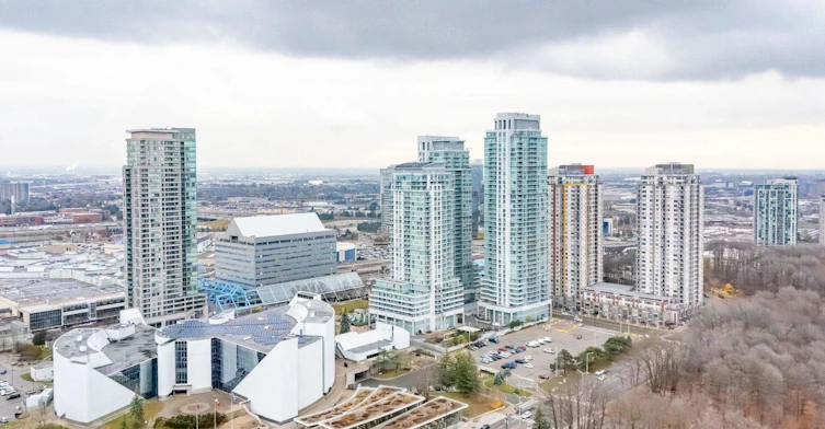 2207-60 Town Centre Court, Toronto, ON, M1P 0B1 - 2