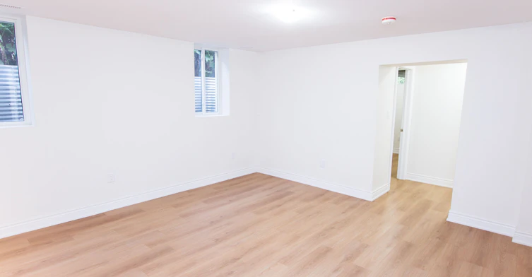659 Shakespeare Avenue, Oshawa, ON, L1H 3H8 - 3