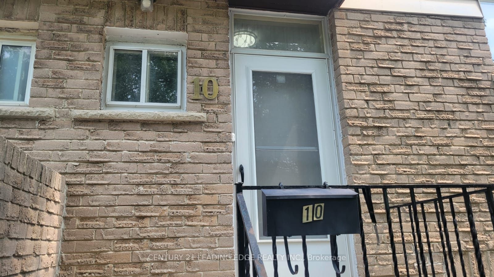 10-50 Brookmill Boulevard, Toronto, ON, M1W 2L4 - 3