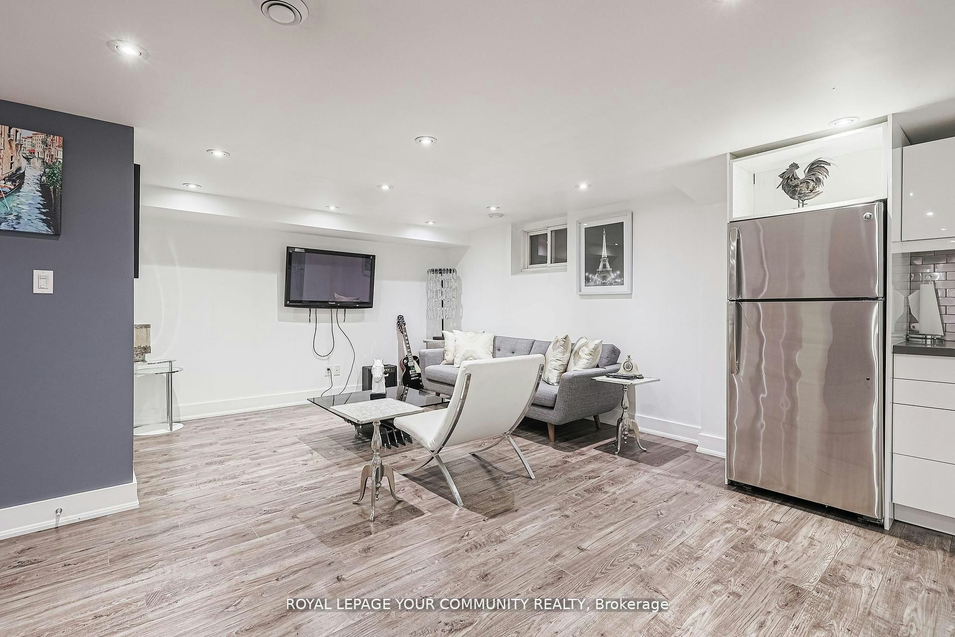 Lower-52 Princeway Drive, Toronto, ON, M1R 2W1 - 5
