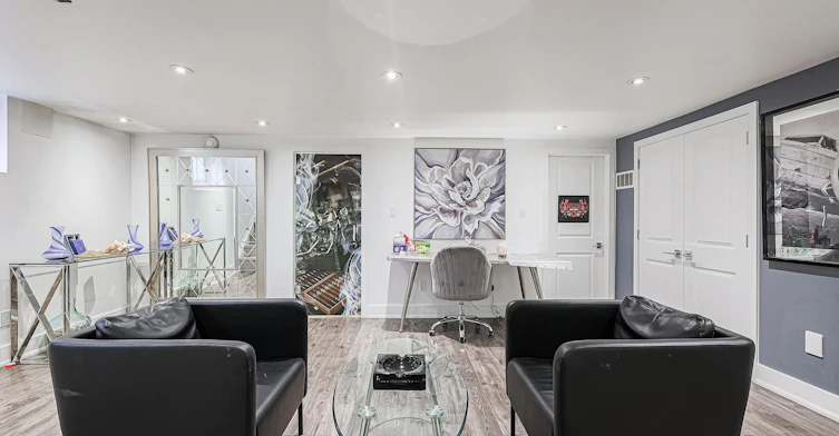 Lower-52 Princeway Drive, Toronto, ON, M1R 2W1 - 4