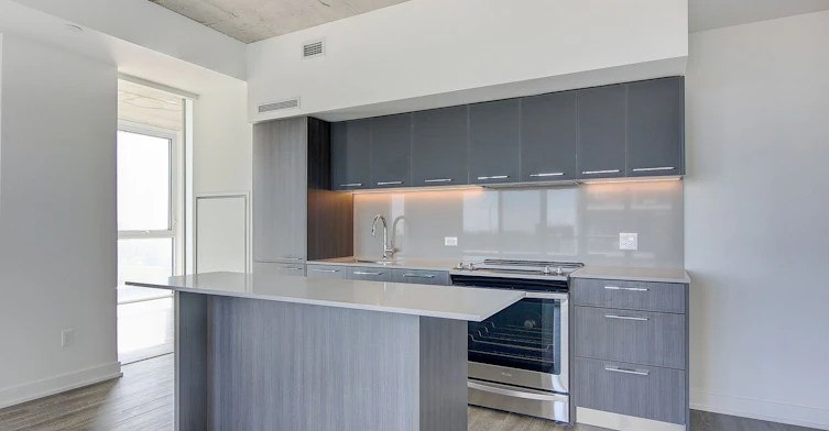 804-15 Baseball Place, Toronto, ON, M4M 0E6 - 4