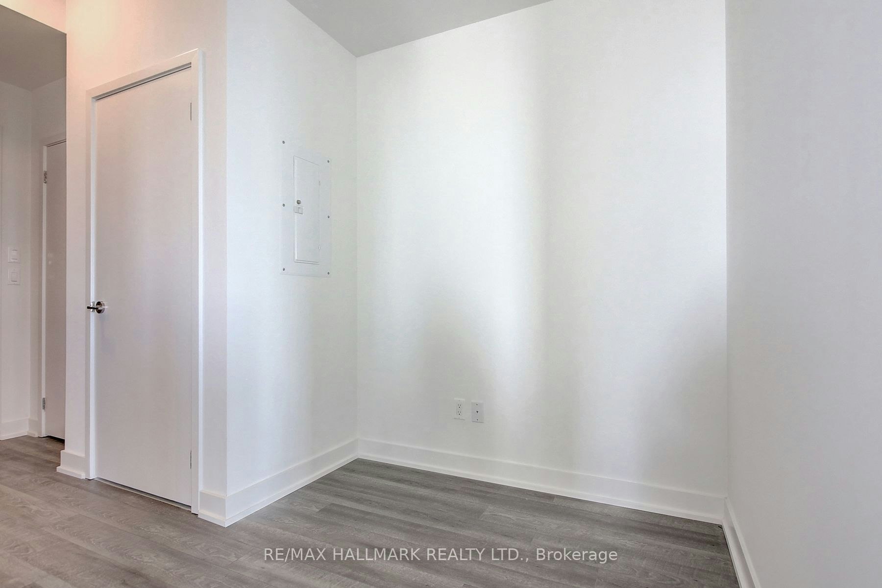 804-15 Baseball Place, Toronto, ON, M4M 0E6 - 14