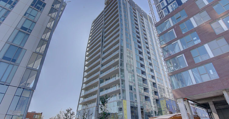 804-15 Baseball Place, Toronto, ON, M4M 0E6