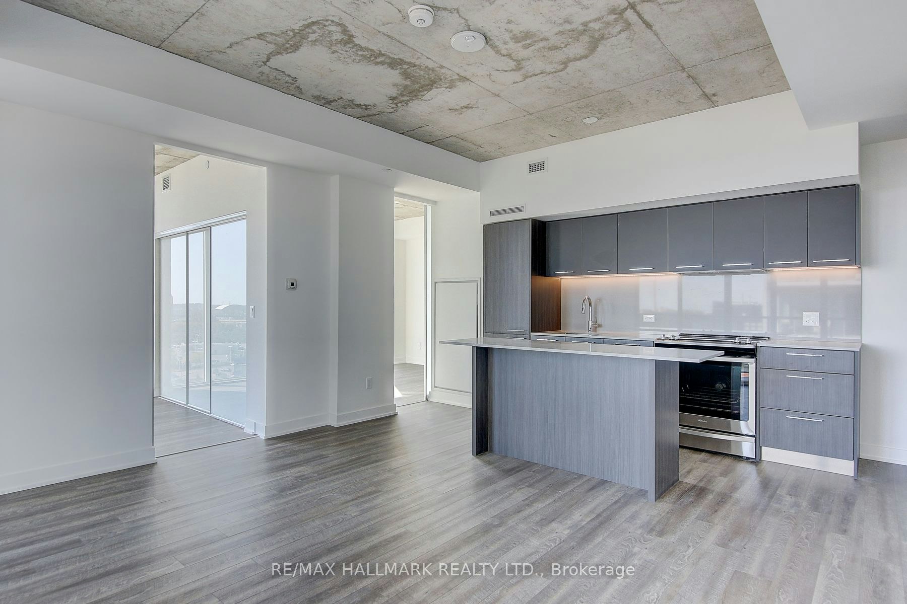 804-15 Baseball Place, Toronto, ON, M4M 0E6 - 39