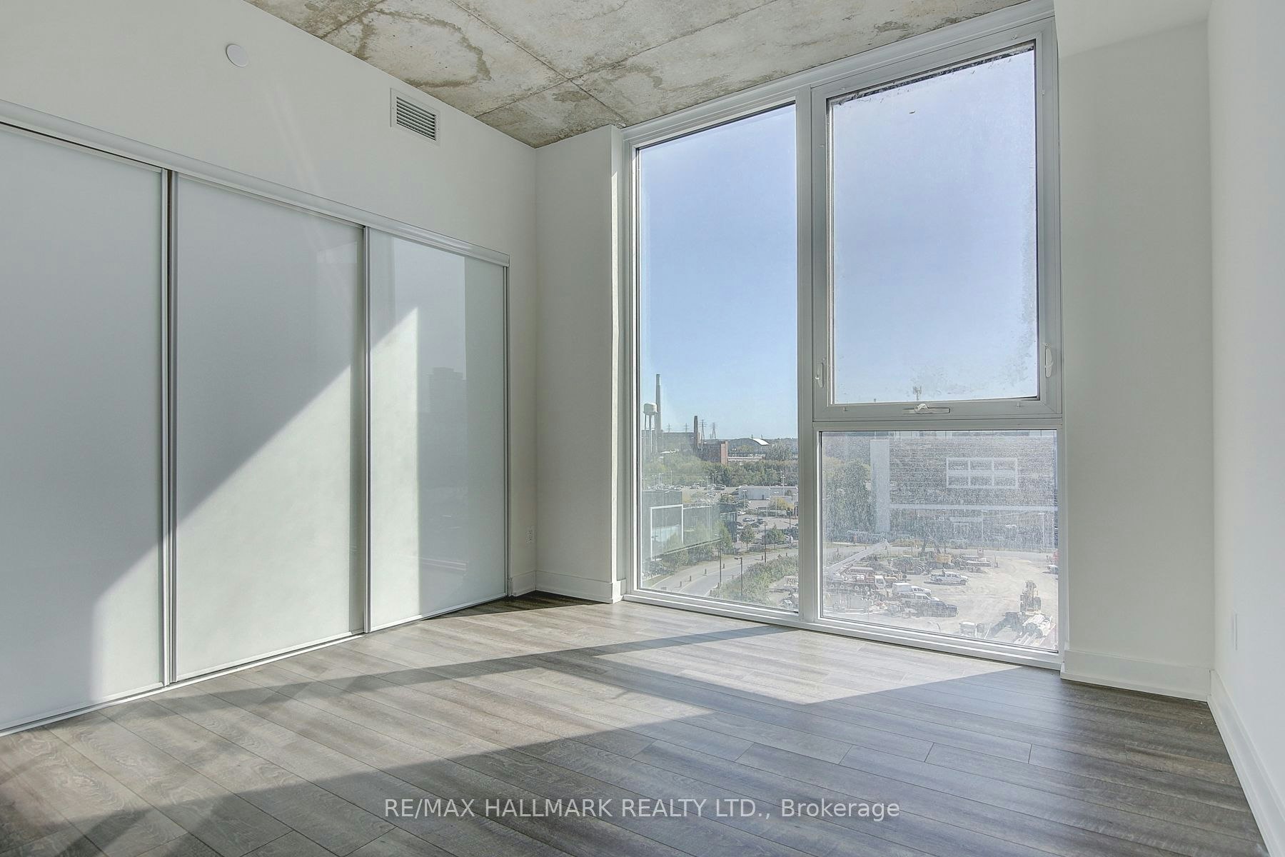 804-15 Baseball Place, Toronto, ON, M4M 0E6 - 19