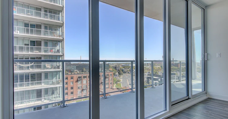 804-15 Baseball Place, Toronto, ON, M4M 0E6 - 45