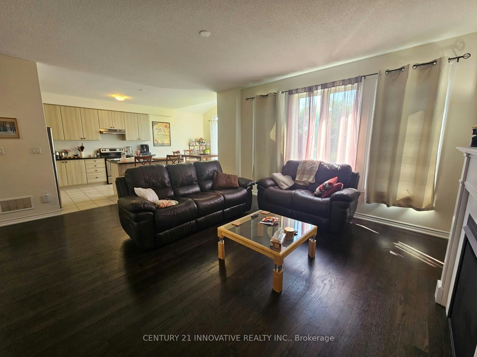 219 Northglen Boulevard, Clarington, ON, L1C 0T9 - 3