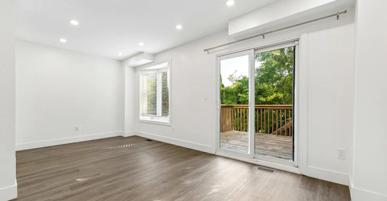 409 Cobblehill Drive, Oshawa, ON, L1K 1Y6 - 6