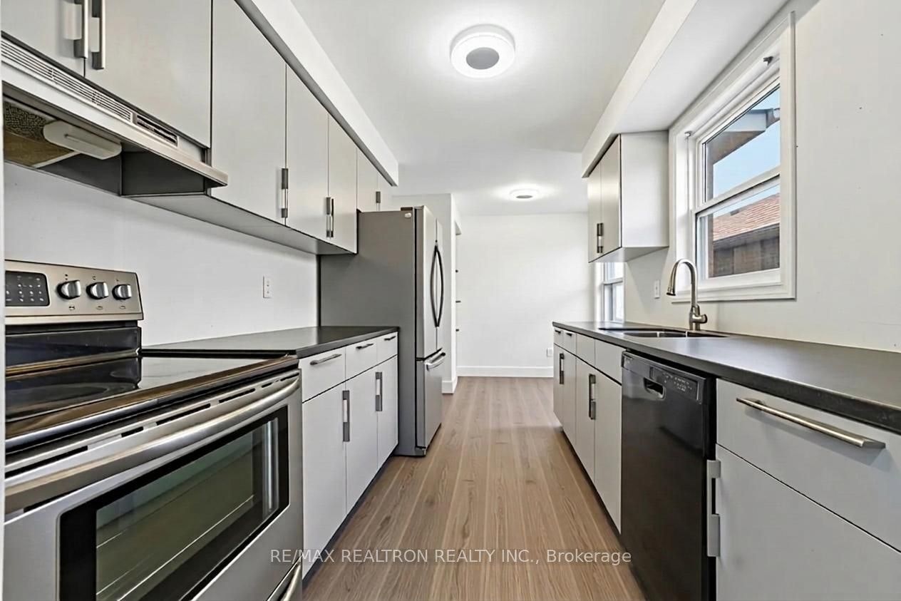 409 Cobblehill Drive, Oshawa, ON, L1K 1Y6 - 10