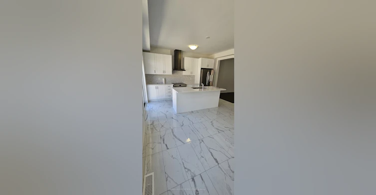 12 Deer Ridge Crescent, Whitby, ON, L1P 0P3 - 2